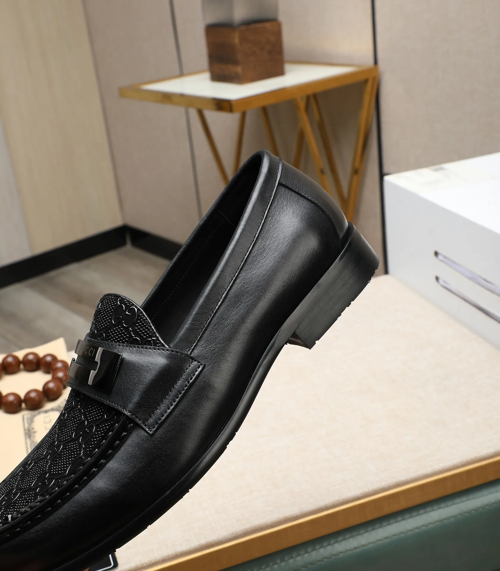 Men's shoes 💰500 📛📛 Original version (water-dyed cow lining) GUCCI official website formal shoes 🌀 Italian 🇮🇹 imported cowhide ➕ top imported water-dyed cowhide lining 💋 fine handmade original bottom, the real thing looks better when photographed in person Standard size 38-44 (45 46 customized)
